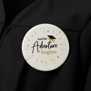 Ecuson Aventura incepe